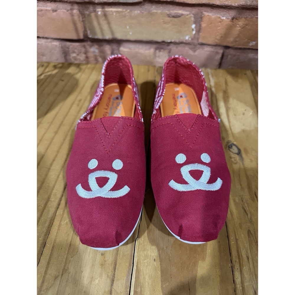 Bobs by Skechers Women's 7  Shoes Red Canvas Sneakers Dogs Memory Foam Walking